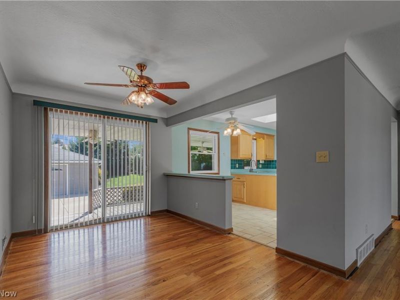 7313 Whitaker Drive , Parma, OH 44130 Photo 7
