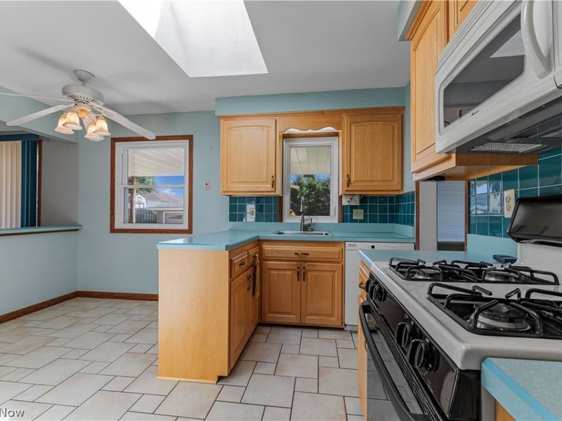 7313 Whitaker Drive , Parma, OH 44130 Photo 9