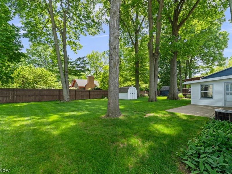 2610 Center Avenue , Alliance, OH 44601 Photo 5