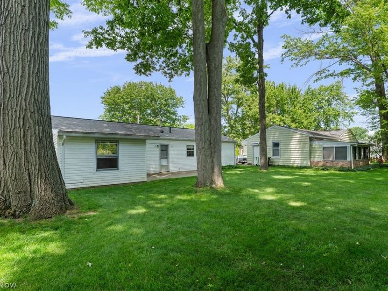 2610 Center Avenue , Alliance, OH 44601 Photo 7