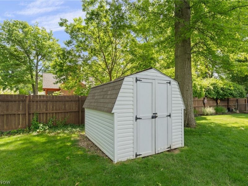 2610 Center Avenue , Alliance, OH 44601 Photo 8