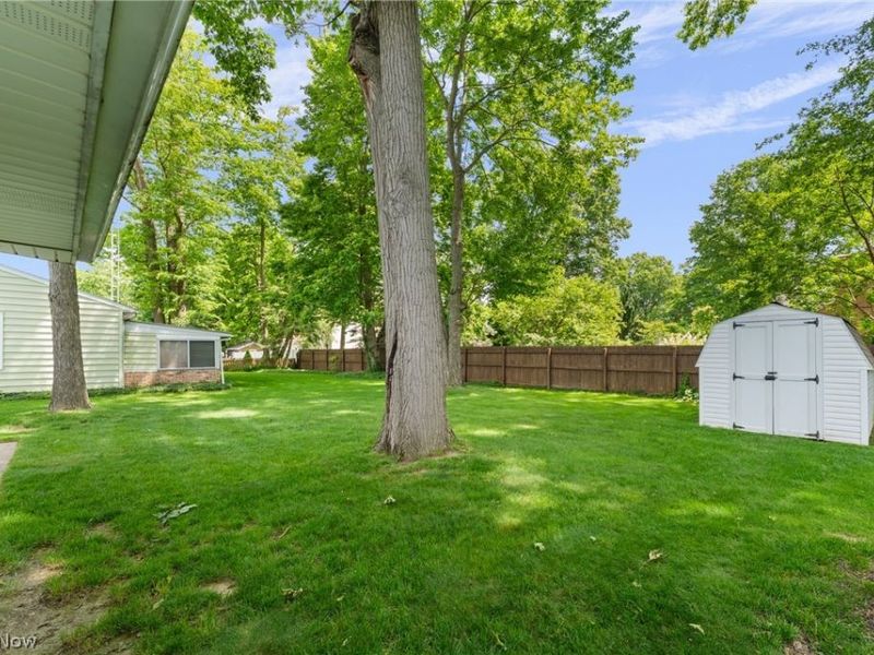2610 Center Avenue , Alliance, OH 44601 Photo 9
