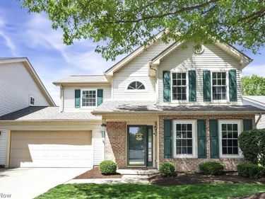 6804 Meadow Lane , Middleburg Heights, OH 44130