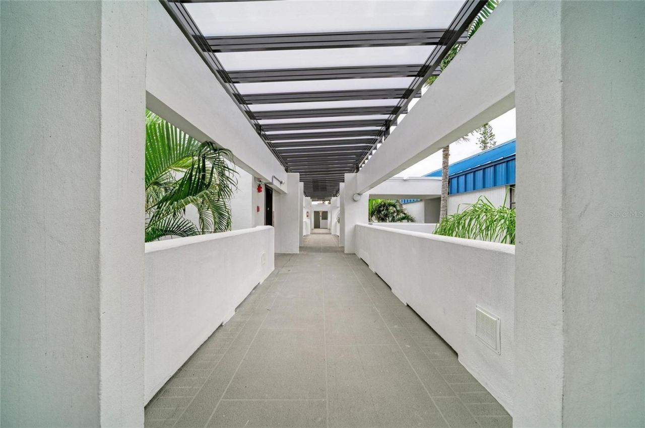 1007 Gulf Drive N, Unit 208, Bradenton Beach, FL 34217 Photo