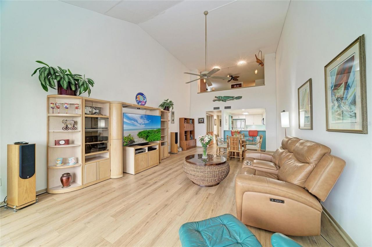 1007 Gulf Drive N, Unit 208, Bradenton Beach, FL 34217 Photo