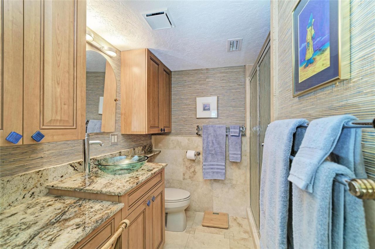 1007 Gulf Drive N, Unit 208, Bradenton Beach, FL 34217 Photo