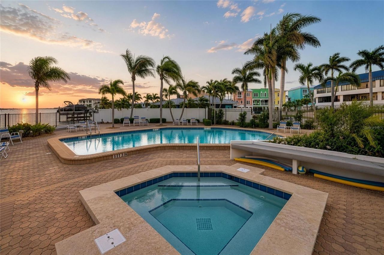 1007 Gulf Drive N, Unit 208, Bradenton Beach, FL 34217 Photo
