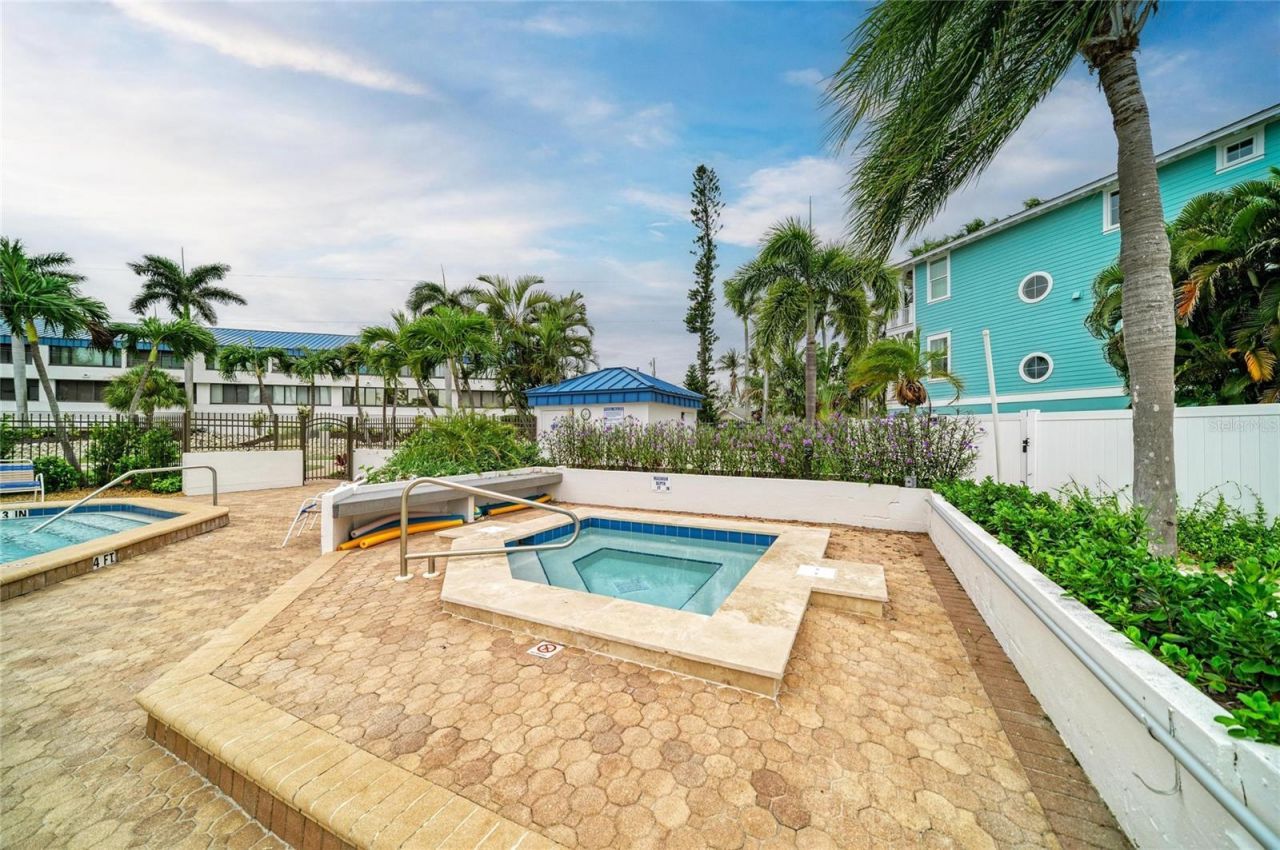 1007 Gulf Drive N, Unit 208, Bradenton Beach, FL 34217 Photo