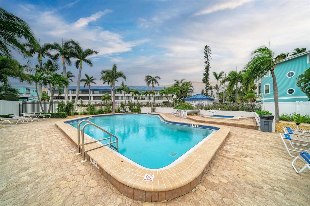 1007 Gulf Drive N, Unit 208, Bradenton Beach, FL 34217 Photo