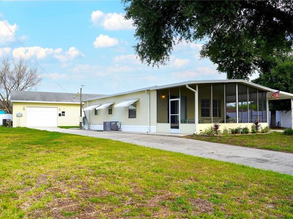 5747 E LAKE FOX DRIVE , WINTER HAVEN, FL 33884