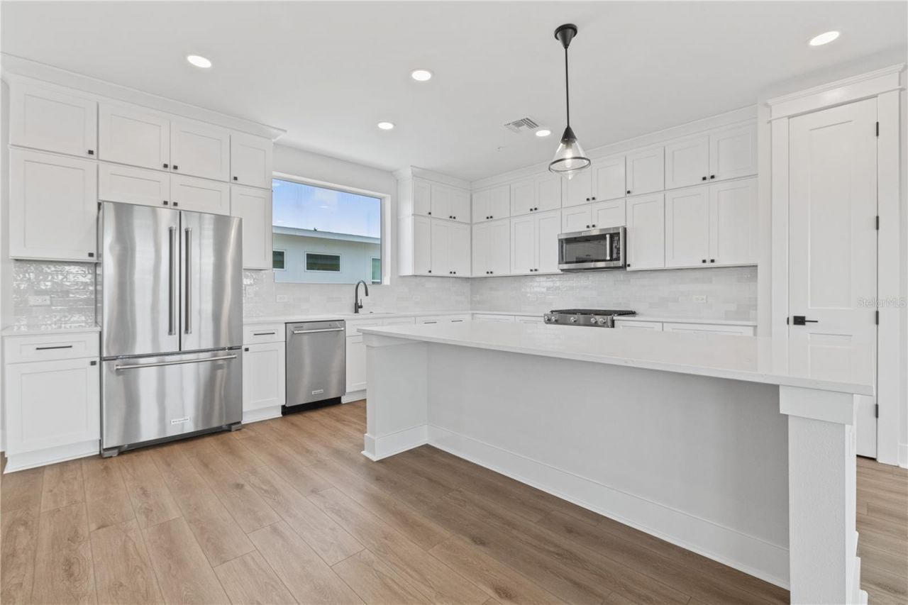 17 29th Street N, Unit Lot 8, Saint Petersburg, FL 33713 Photo