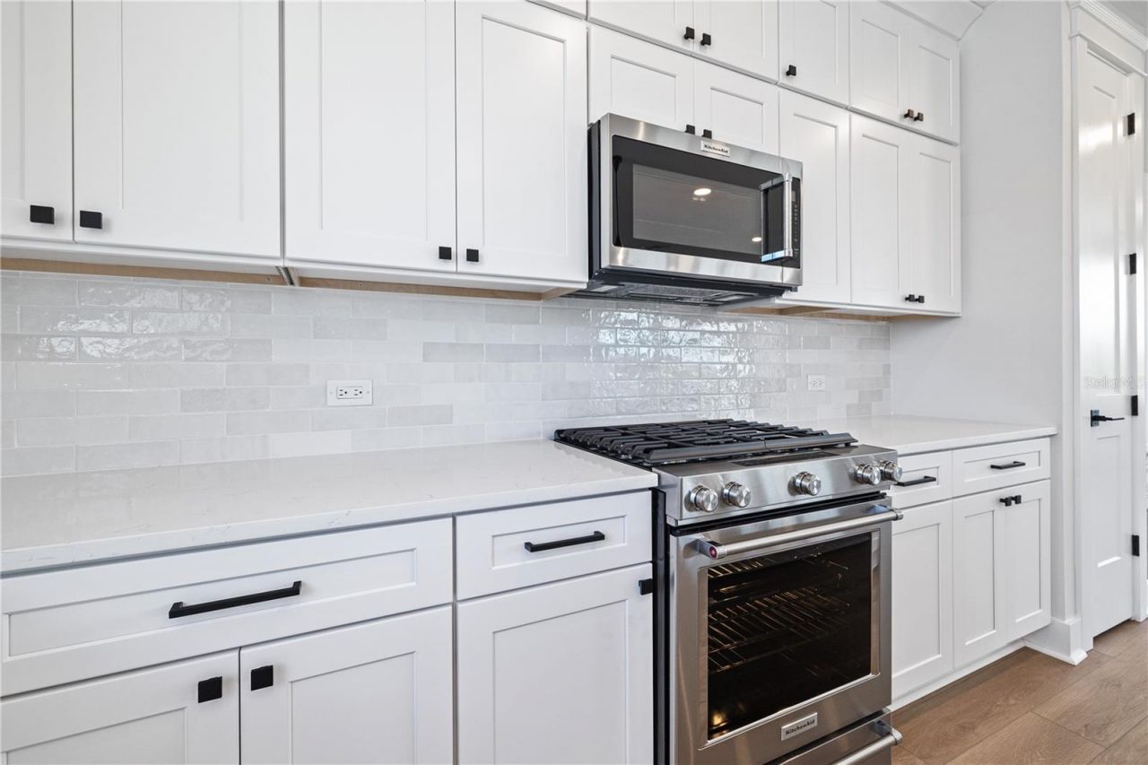 17 29th Street N, Unit Lot 8, Saint Petersburg, FL 33713 Photo