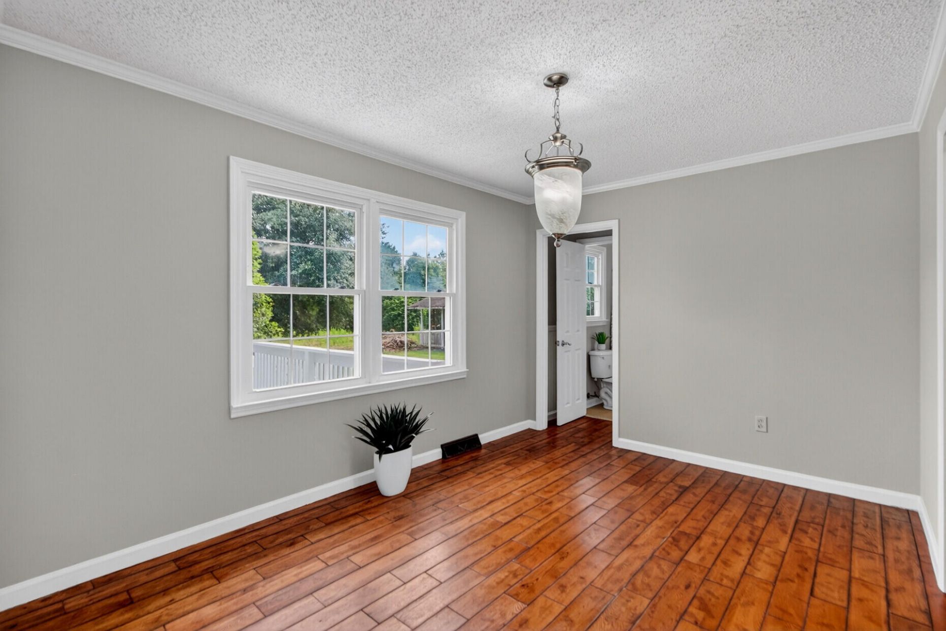 1824 Highway 61 Photo 10