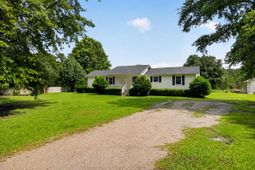 1824 Highway 61 photo 4