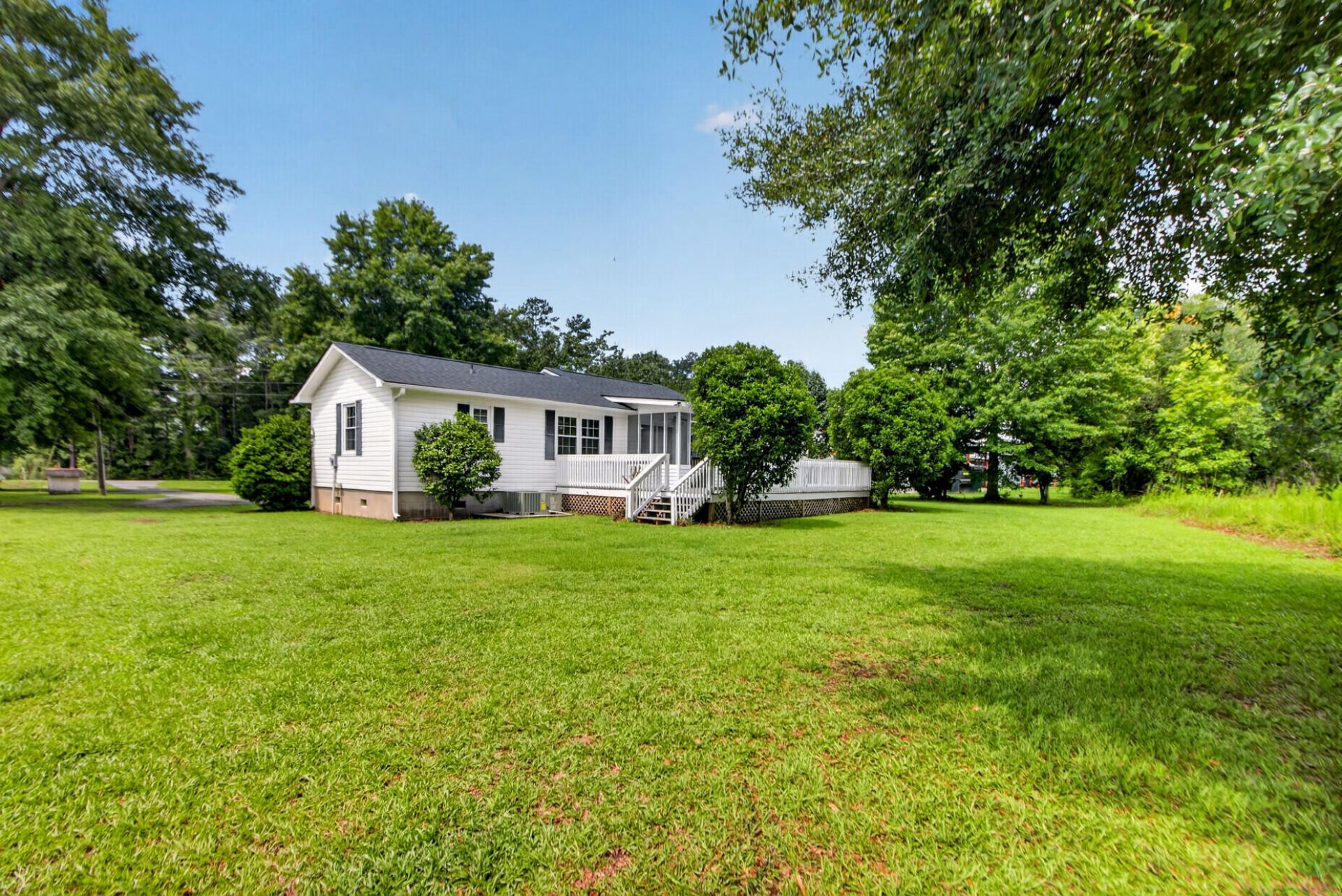 1824 Highway 61 Photo 33