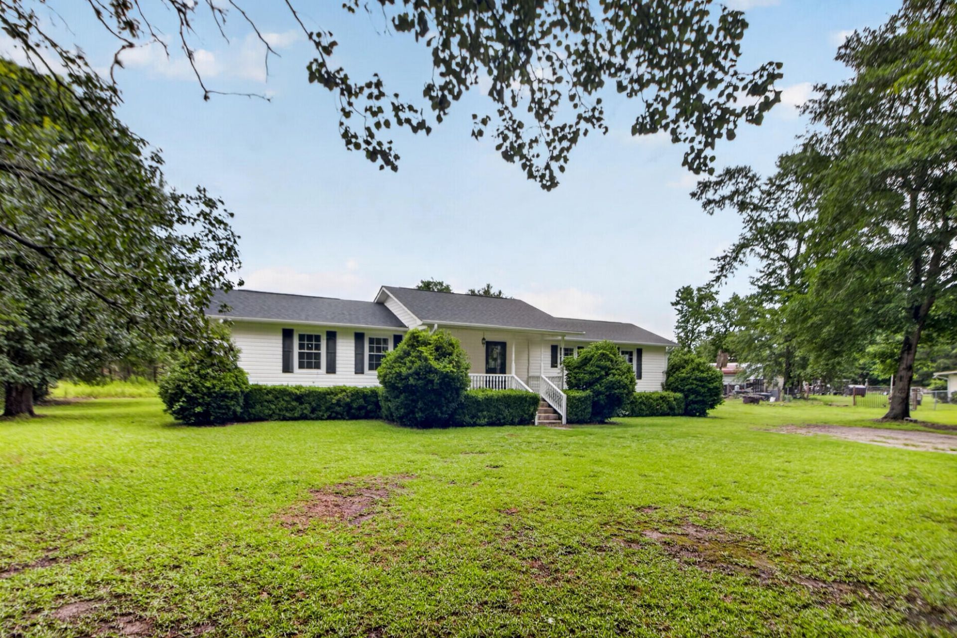 1824 Highway 61 Photo 35