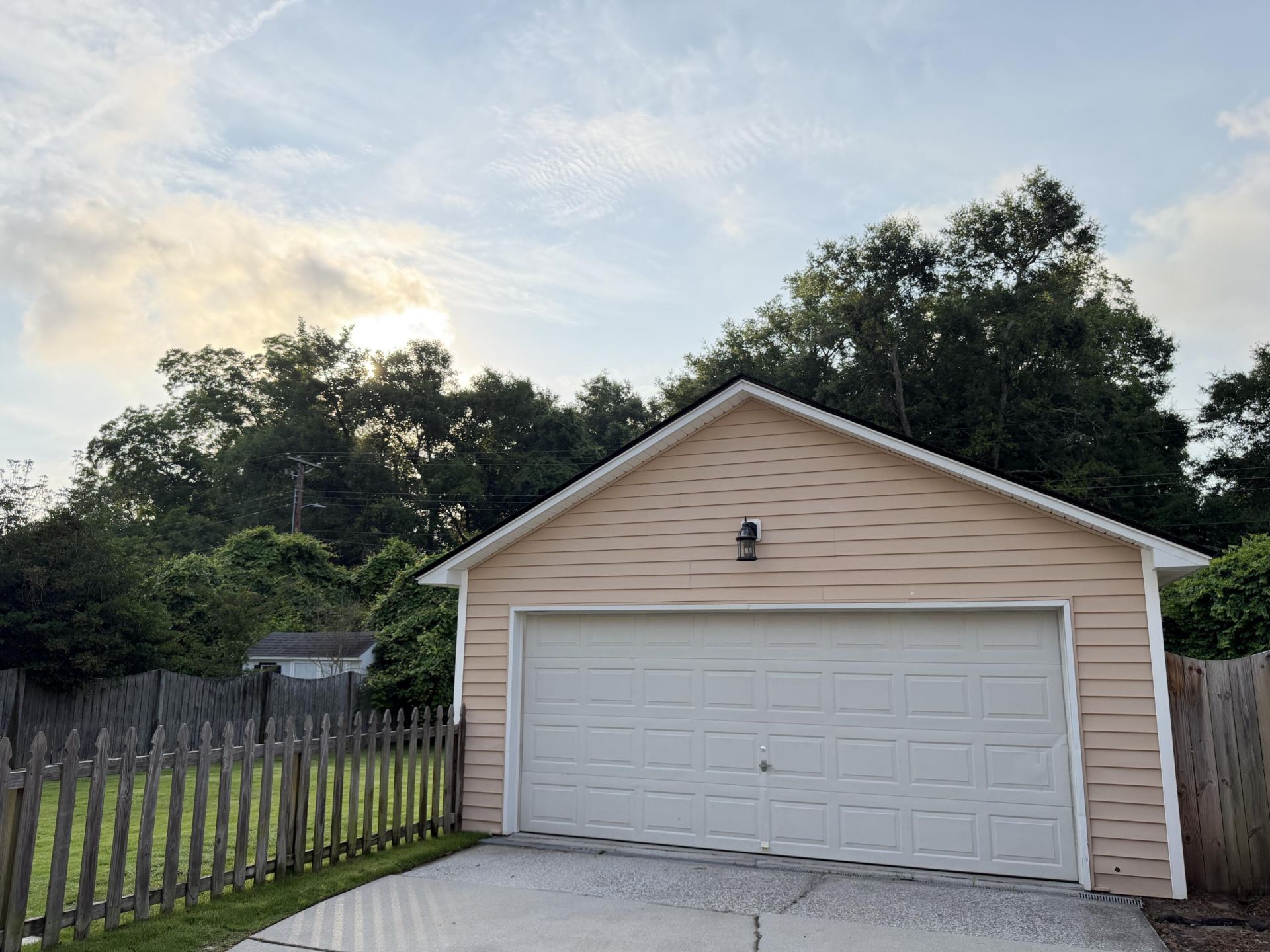1423 Swamp Fox Lane Photo 20