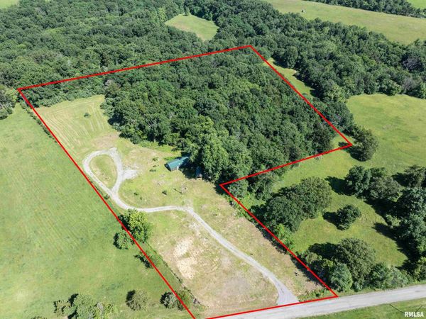 710 N Old Marion Road, Goreville, IL 62939