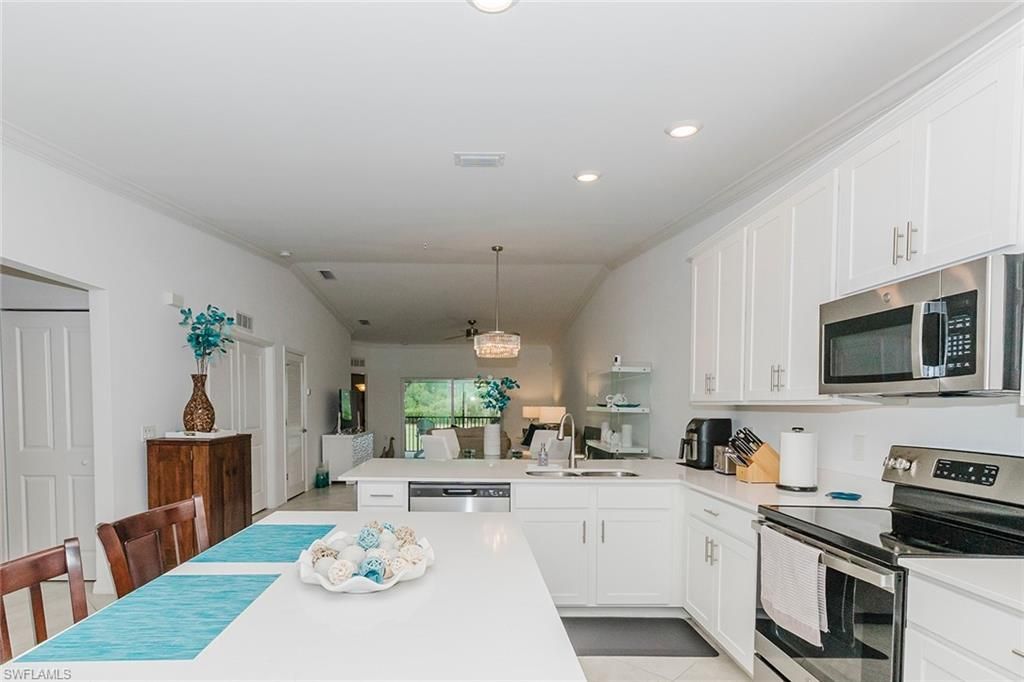 6082 National Blvd , Unit 121, Ave Maria, FL 34142 Photo