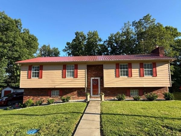 3740 Evergreen, Catlettsburg, KY 41129