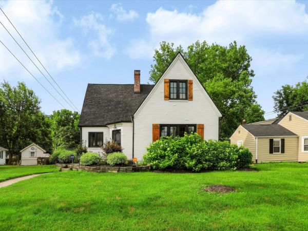 207 E Poplar Street, Danville, IN 46122
