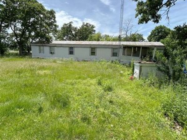 59 Powder Road , Wellsville, MO 63384