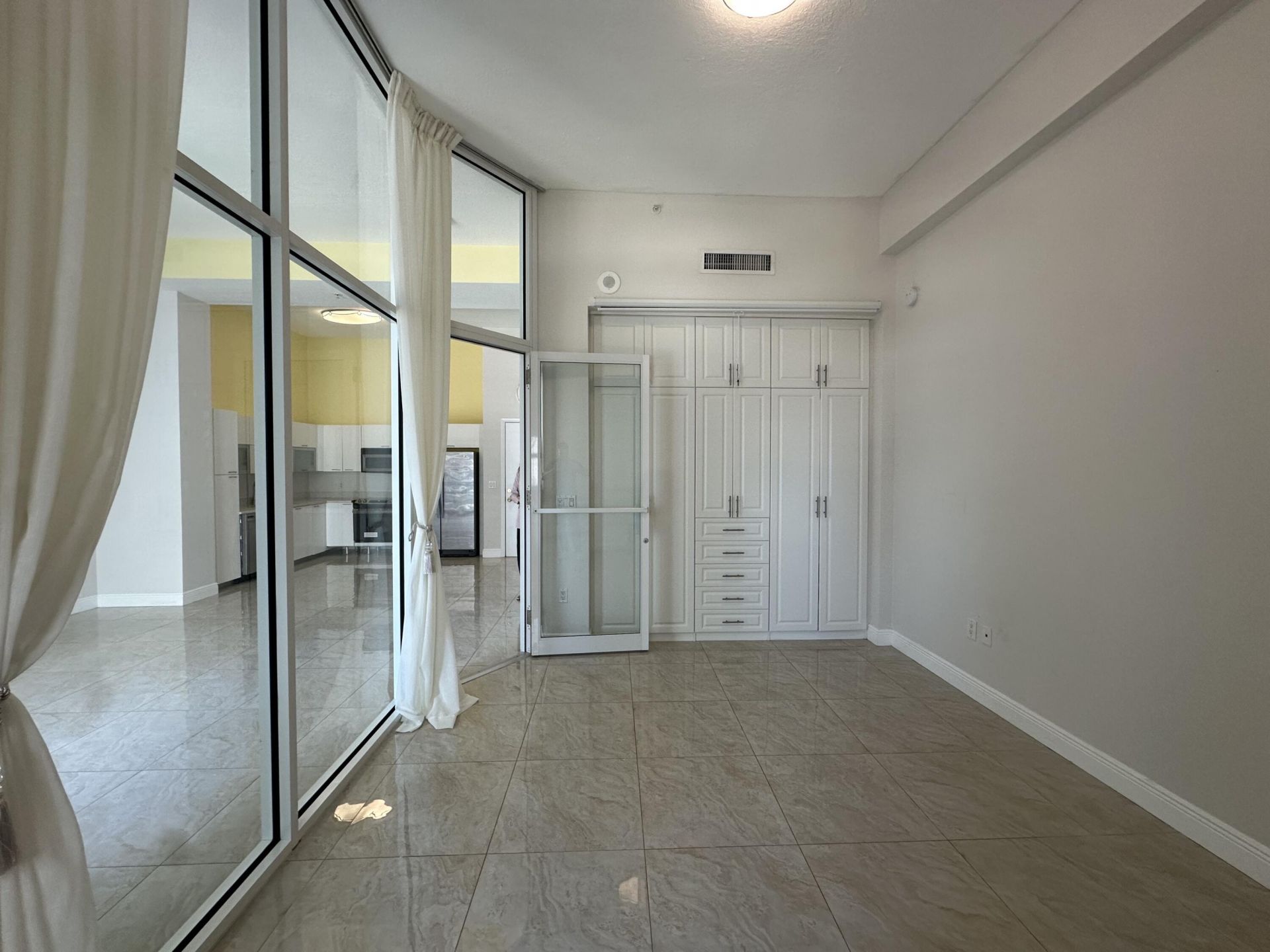 234 NE 3rd Street, Unit Uph06, Miami, FL 33132 Photo