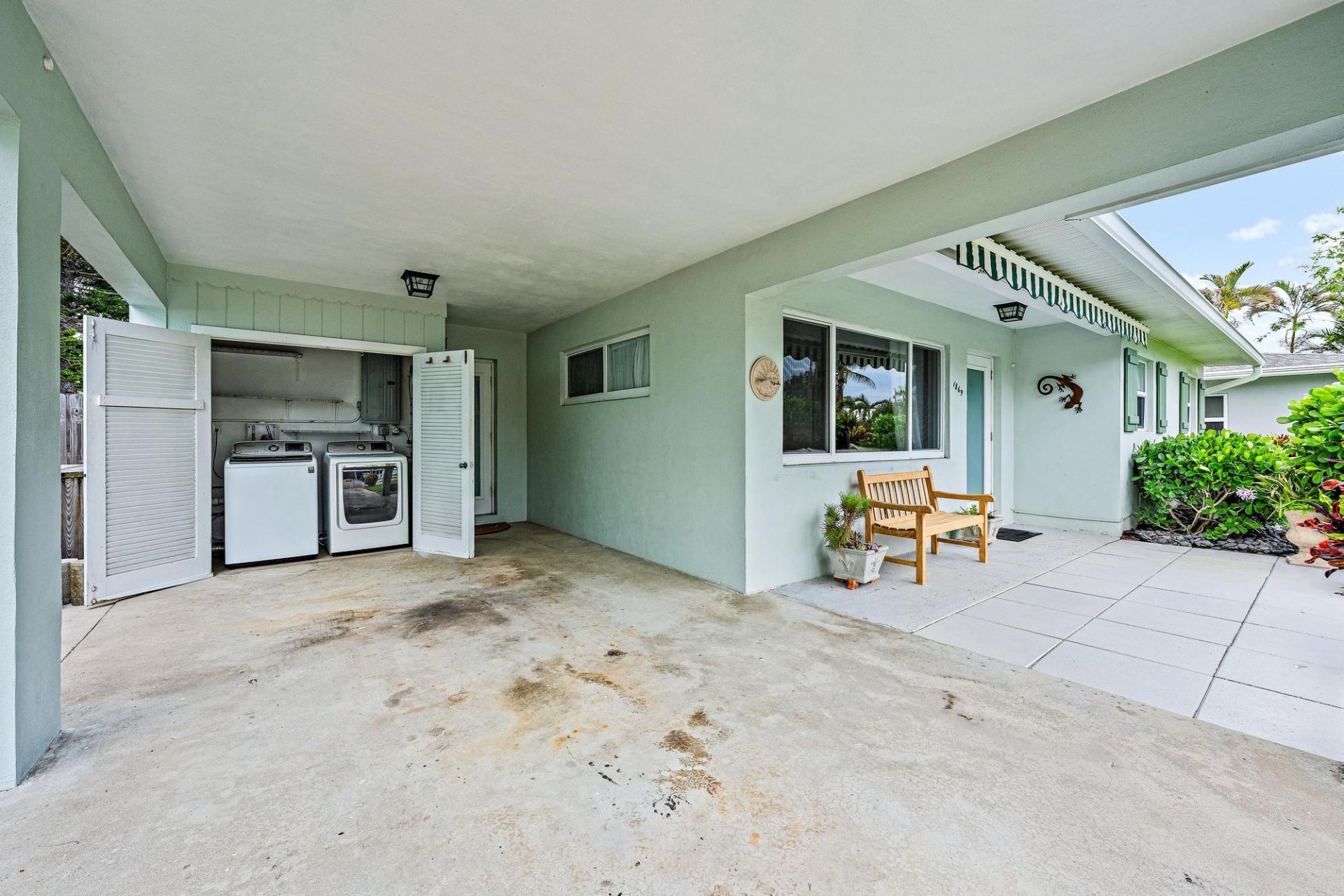 1869 Circle Drive, North Palm Beach, FL 33408 Photo