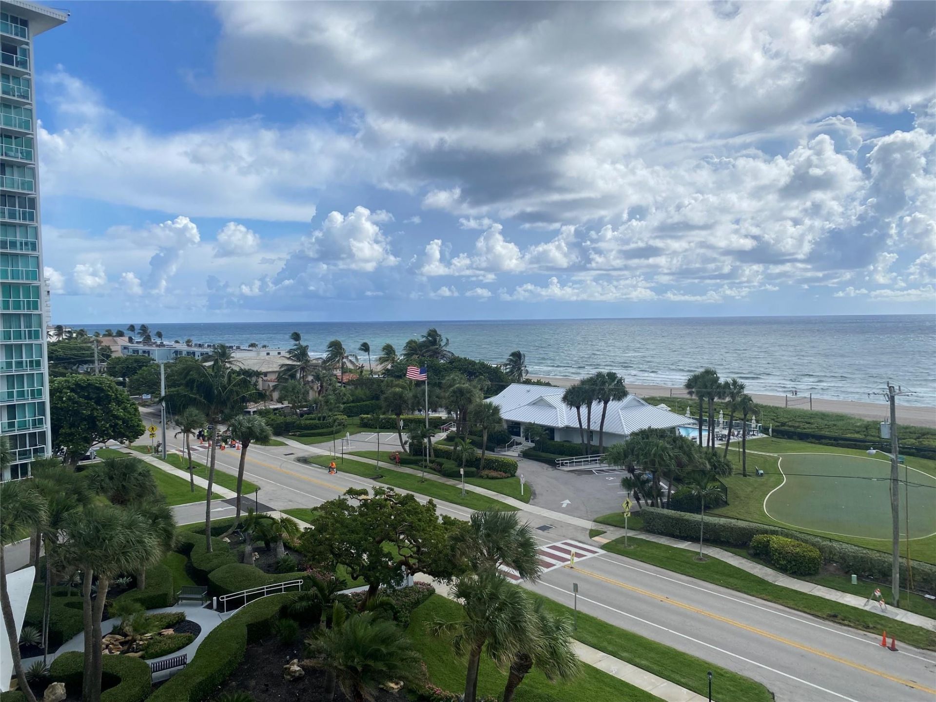 333 NE 21st Avenue, Unit 900, Deerfield Beach, FL 33441 Photo