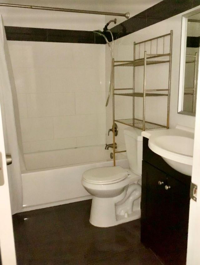 200 Jacaranda Country Club Drive, Unit 1b, Plantation, FL 33324 Photo