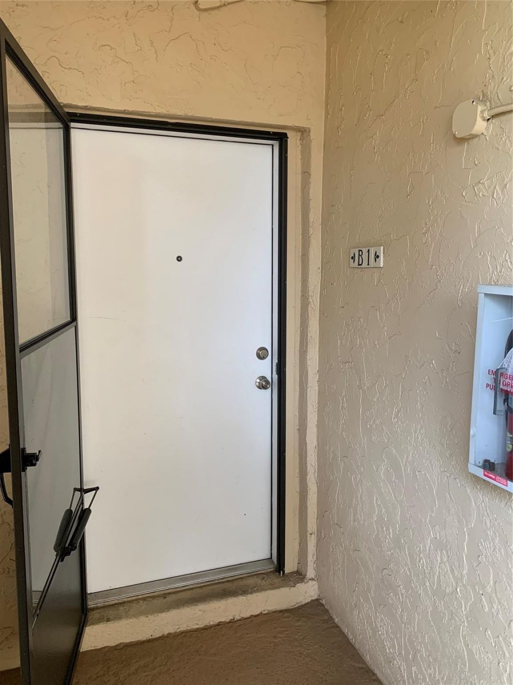 200 Jacaranda Country Club Drive, Unit 1b, Plantation, FL 33324 Photo