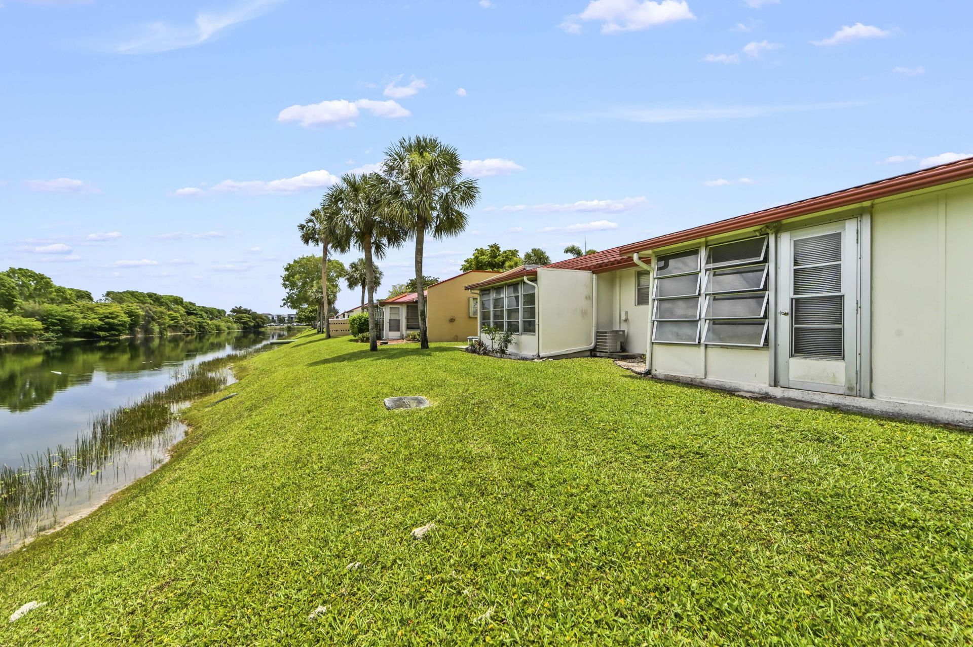 109 Lake Barbara Drive, West Palm Beach, FL 33411 Photo