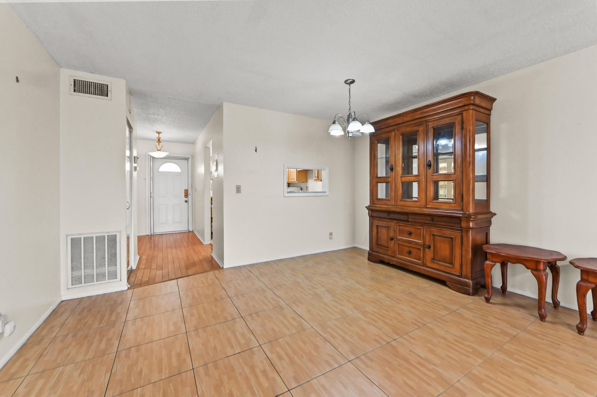 109 Lake Barbara Drive, West Palm Beach, FL 33411 Photo