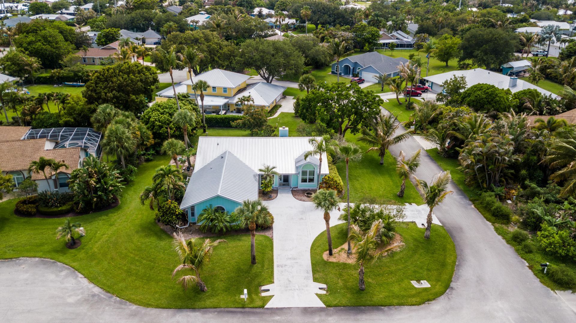 4240 SE Happy Lane, Stuart, FL 34997 Photo