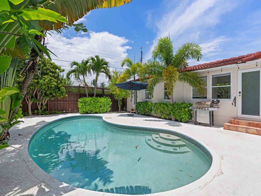 1615 N Lakeside Drive, Lake Worth Beach, FL 33460 Photo