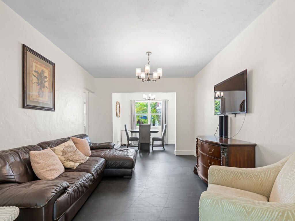 1615 N Lakeside Drive, Lake Worth Beach, FL 33460 Photo
