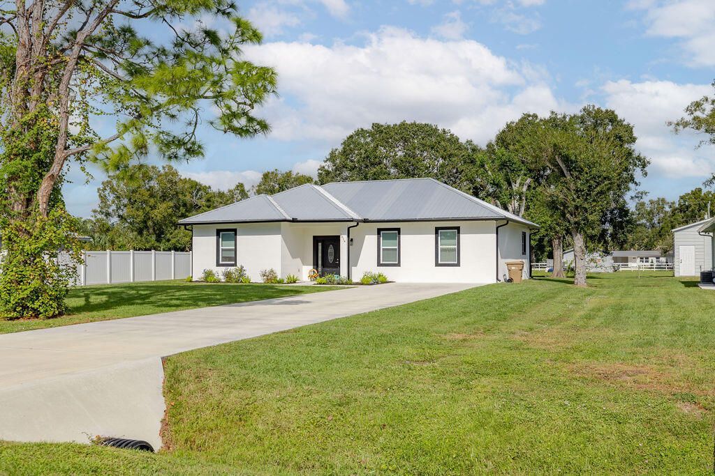 1014 SW 11th Street, Okeechobee, FL 34974 Photo