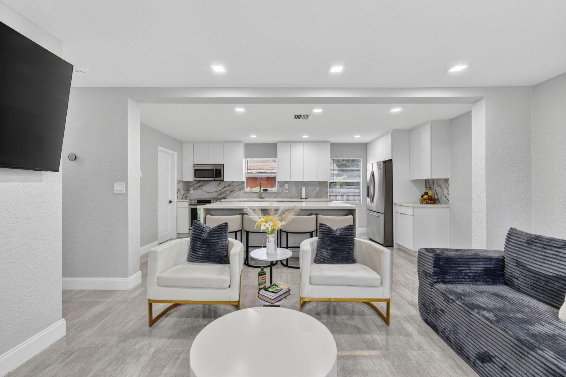 800 NW 6th Avenue, Pompano Beach, FL 33060 Photo