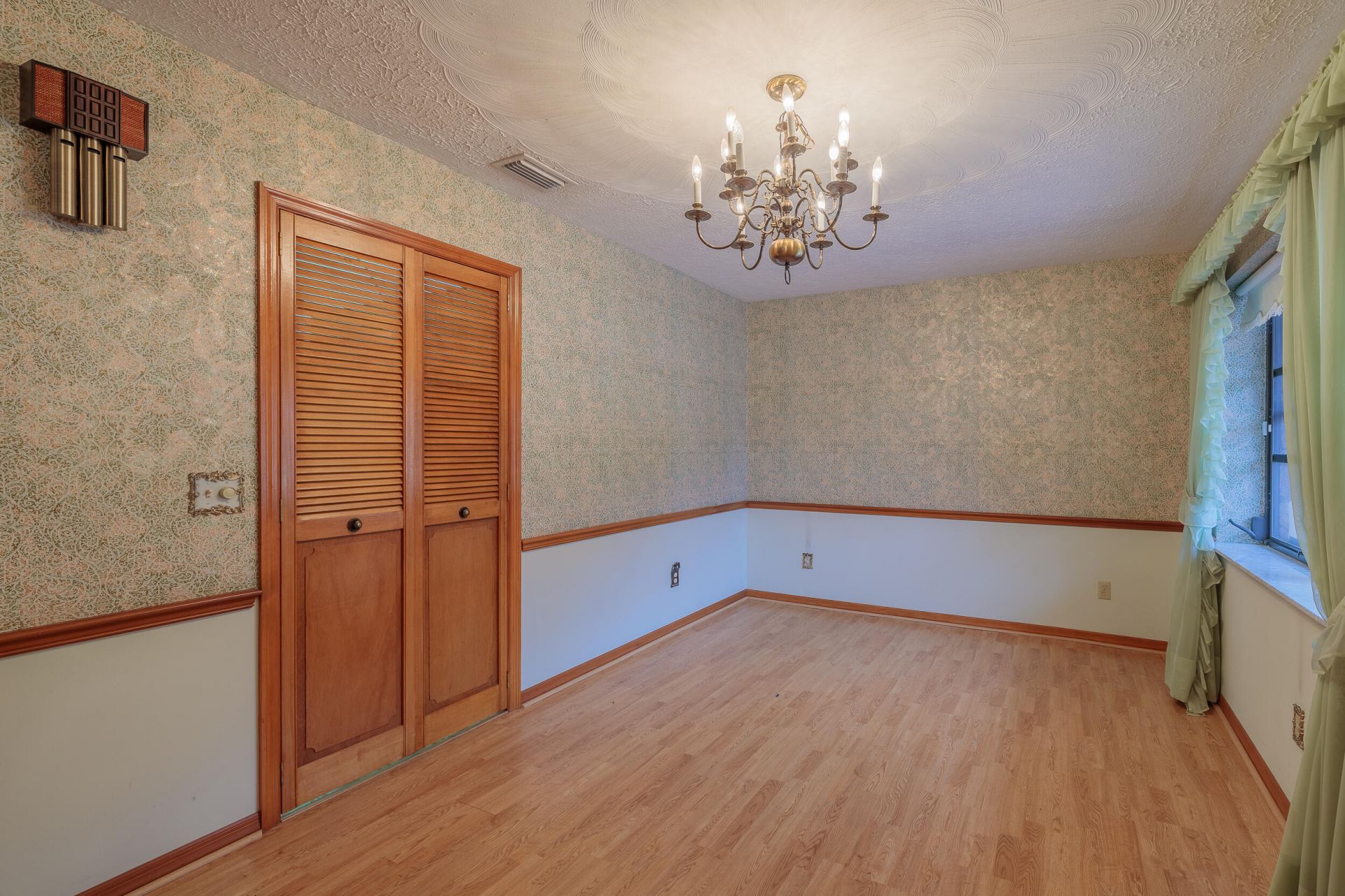 2165 SE Flanders Road, Port Saint Lucie, FL 34952 Photo