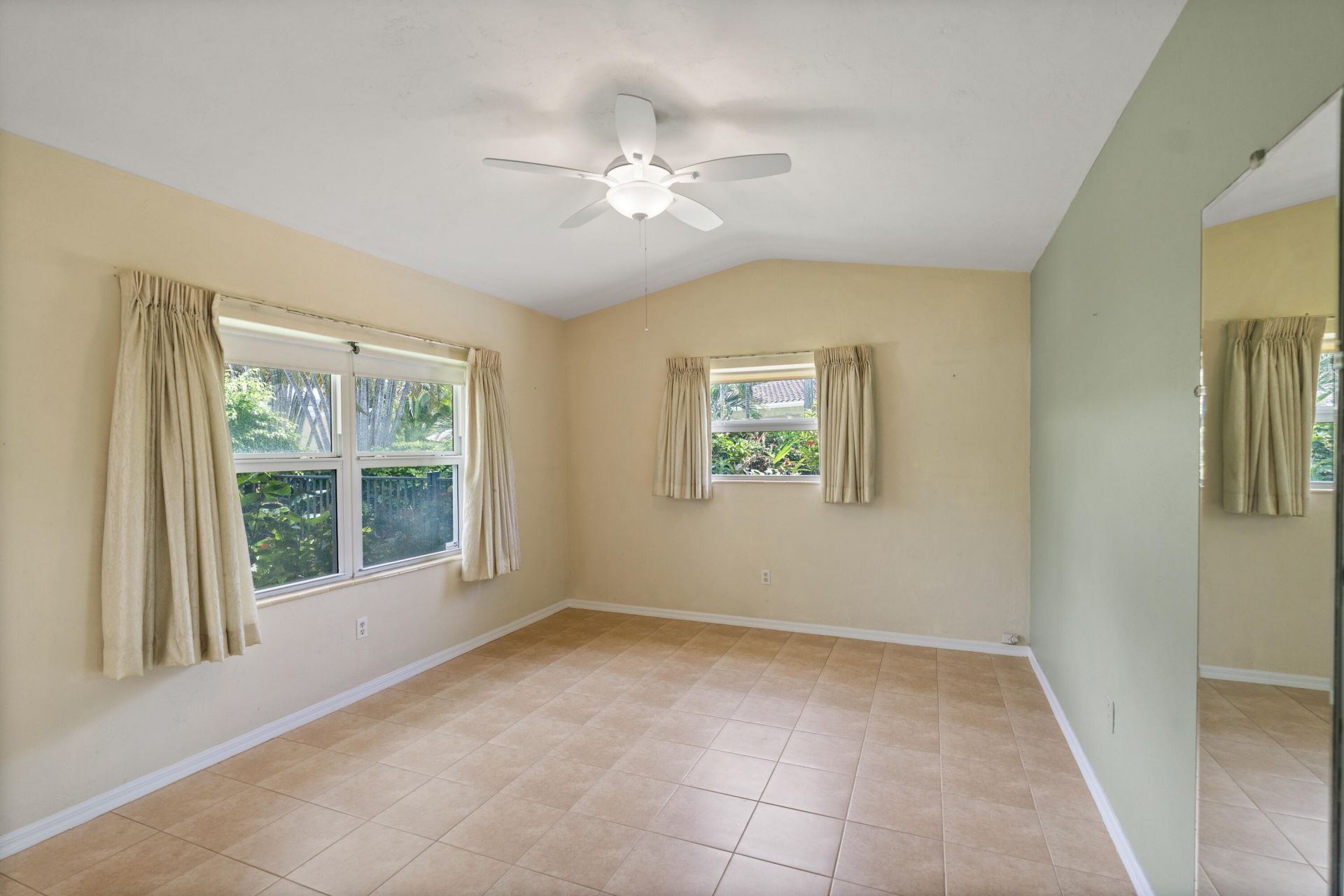 1705 NE 26th Avenue, Fort Lauderdale, FL 33305 Photo
