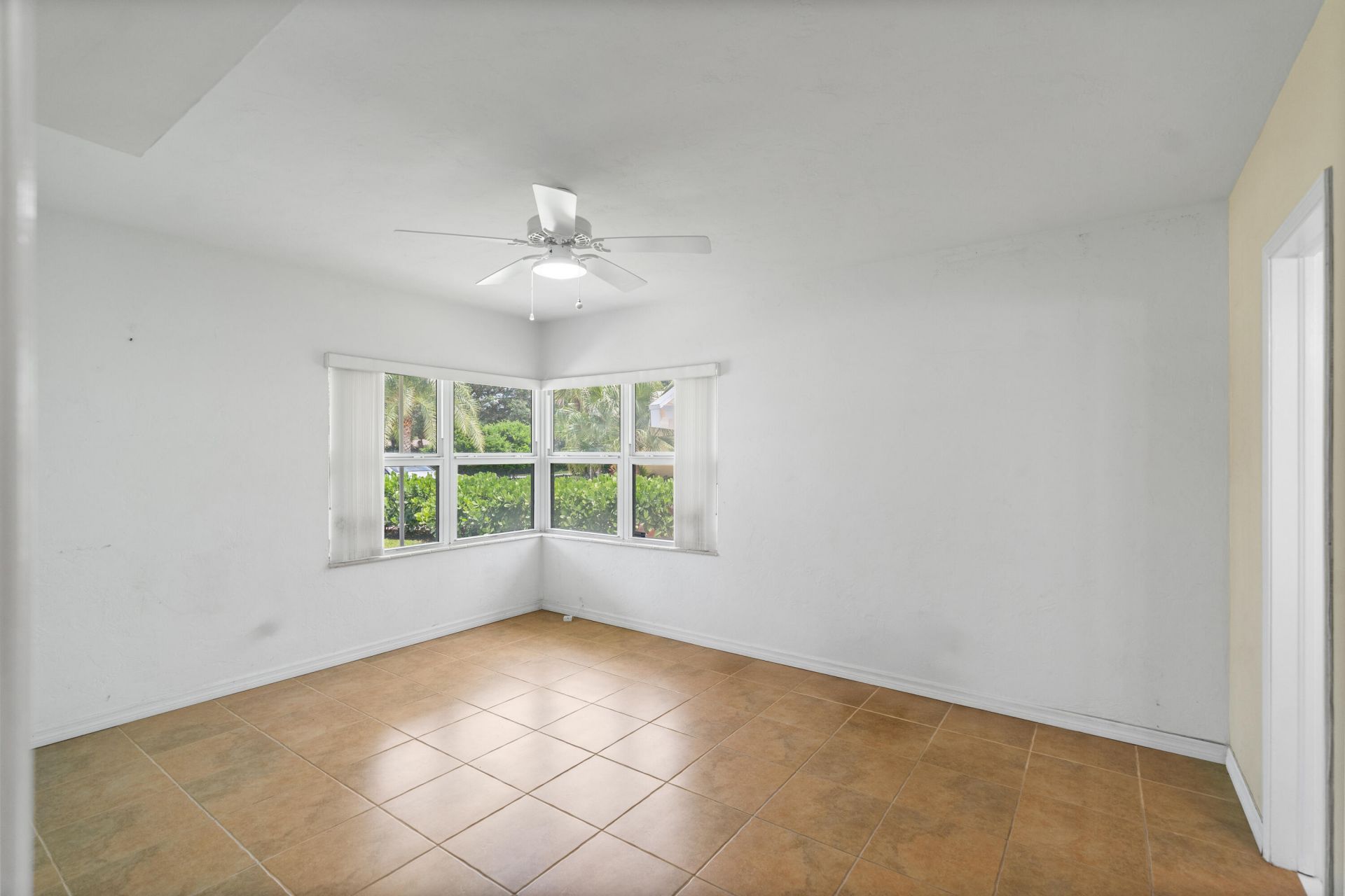 1705 NE 26th Avenue, Fort Lauderdale, FL 33305 Photo