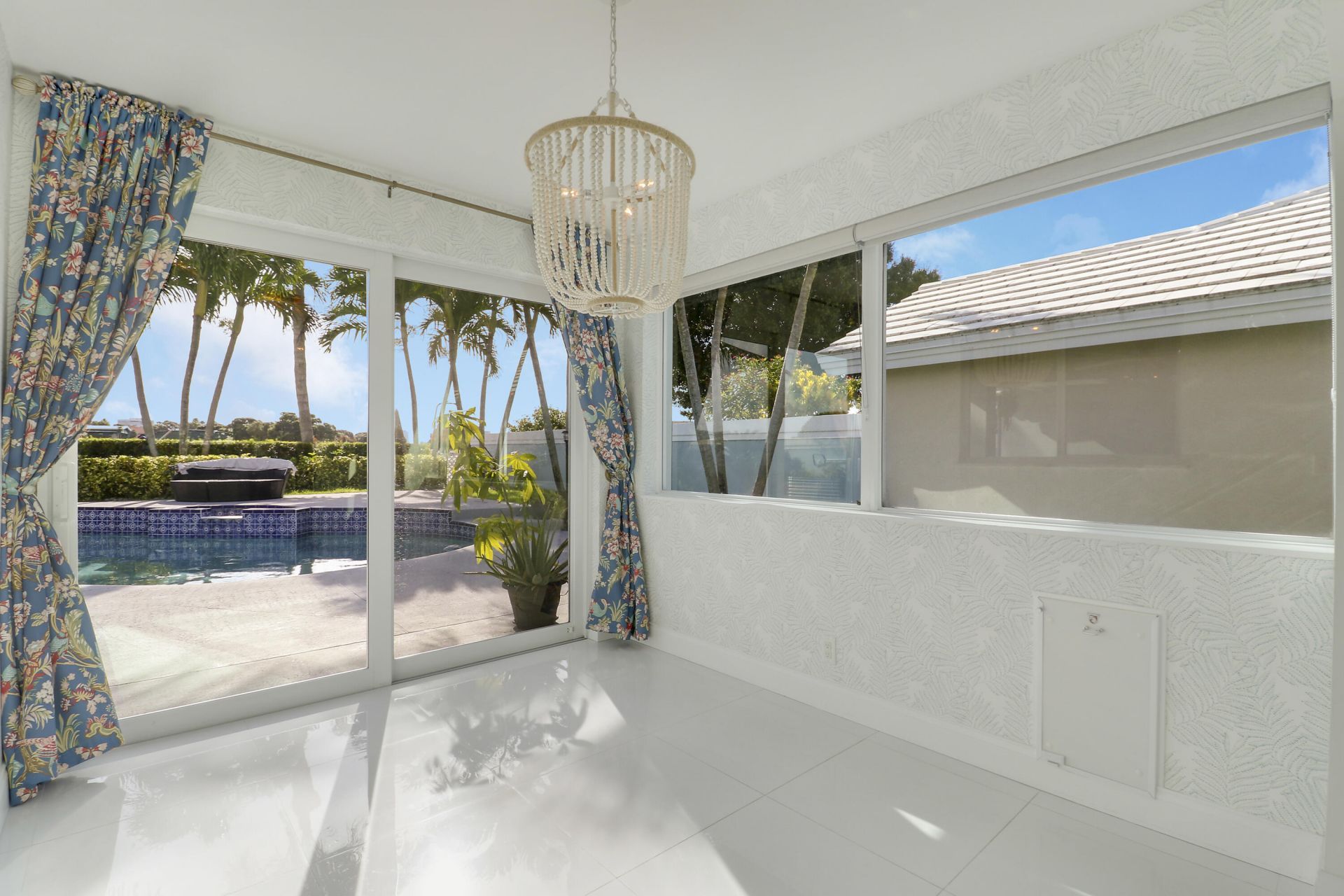 1560 Wilderness Road, West Palm Beach, FL 33409 Photo