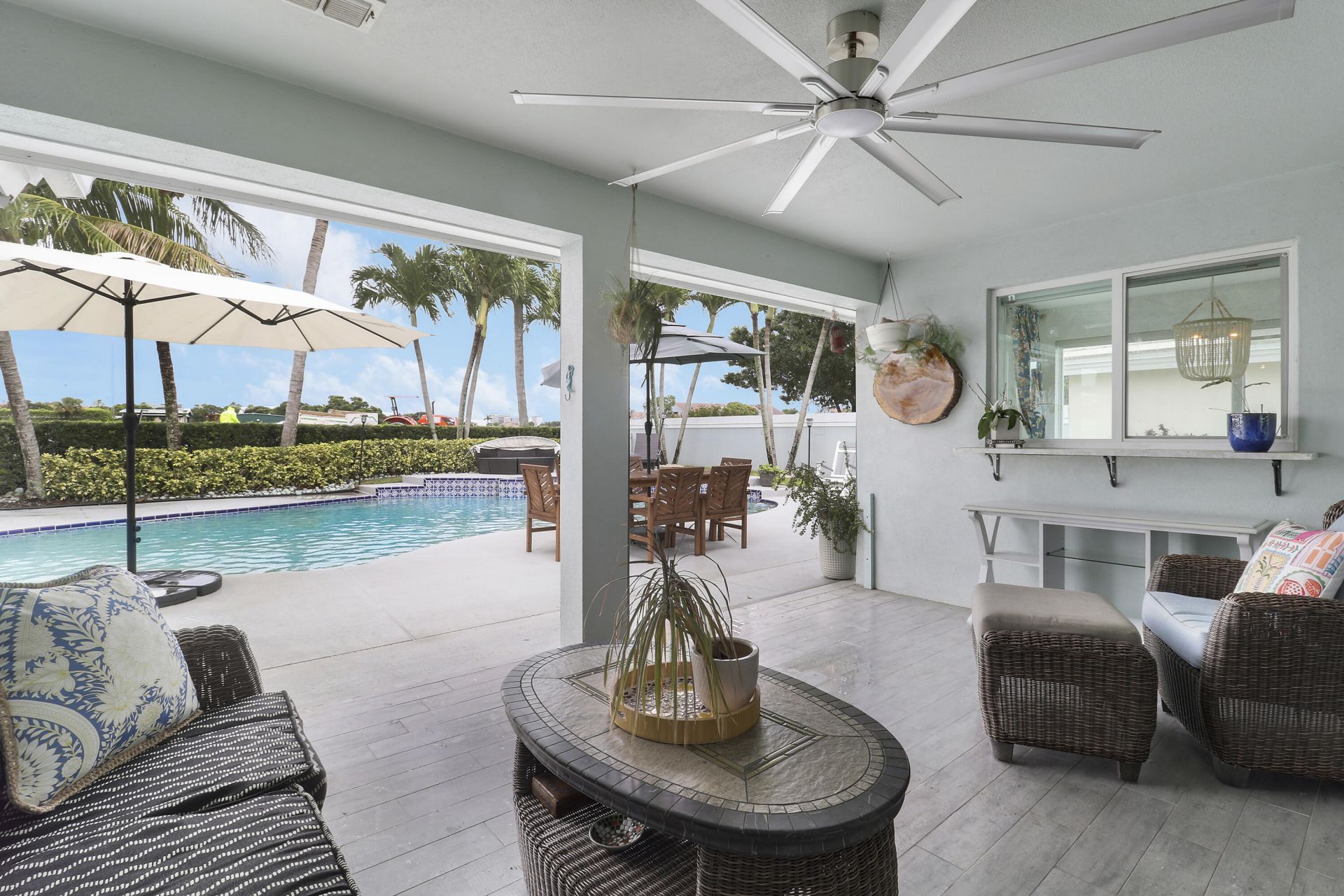 1560 Wilderness Road, West Palm Beach, FL 33409 Photo