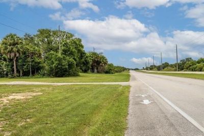 5381 N Us Highway 1, Fort Pierce, FL 34946 Photo
