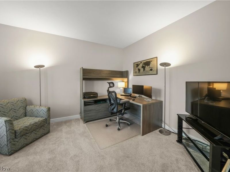 8513 Raya Lane, Streetsboro, OH 44241 Photo 3