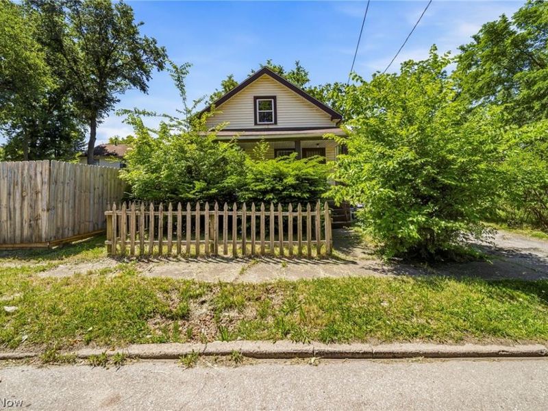 9404 Benham Avenue , Cleveland, OH 44105 Photo 1