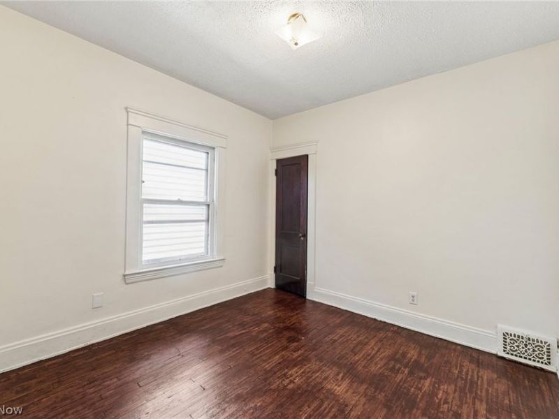 4408 Beta Avenue , Newburgh Heights, OH 44105 Photo 15