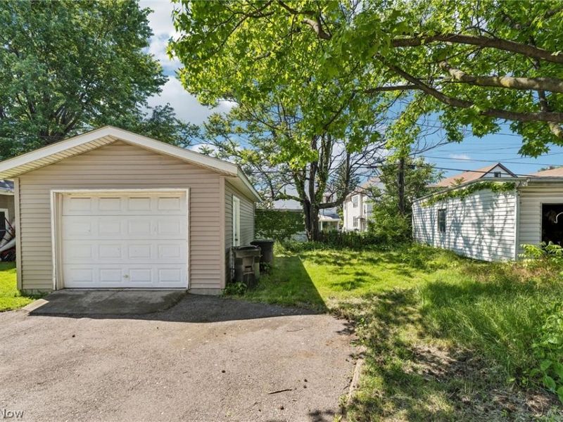 4408 Beta Avenue , Newburgh Heights, OH 44105 Photo 34