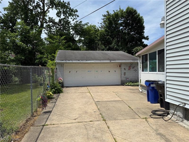 4138 E 142nd Street , Cleveland, OH 44128 Photo 6