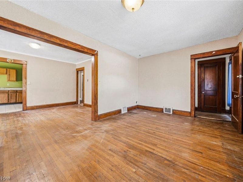 3123 E 94th Street , Cleveland, OH 44104 Photo 17